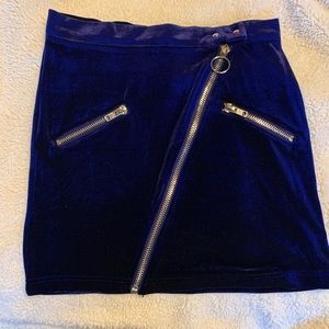 Whyte Eyelash purple velvet skirt, Medium, Brand New